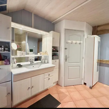 Holiday home Maison Atypique De Caractere